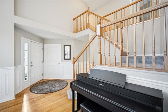 1354 Branden Court, Bartlett, IL 60103