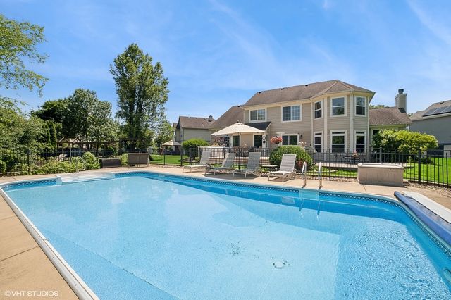 1354 Branden Court, Bartlett, IL 60103