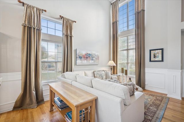 1354 Branden Court, Bartlett, IL 60103