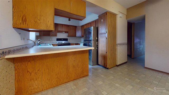 433 E Payton Avenue, Des Moines, IA 50315