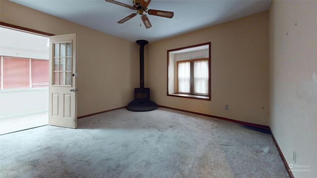 433 E Payton Avenue, Des Moines, IA 50315