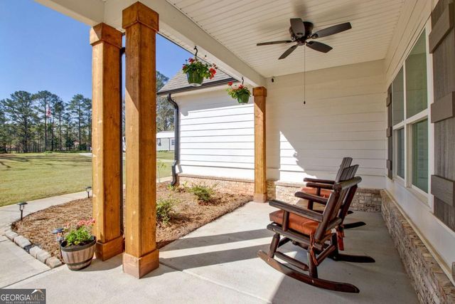 69 Al Roberts Road, Senoia, GA 30276