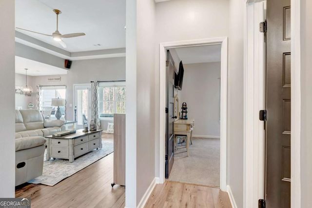 69 Al Roberts Road, Senoia, GA 30276