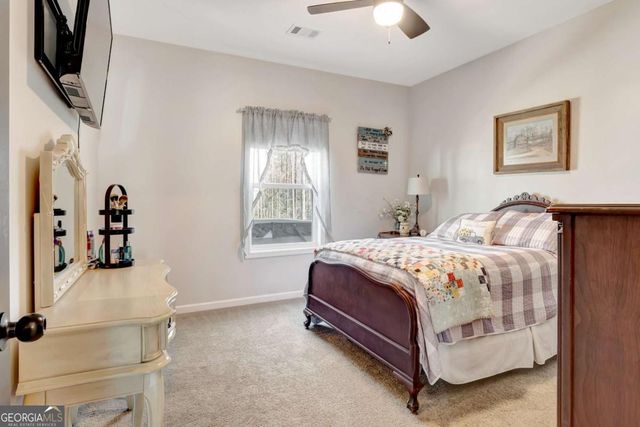 69 Al Roberts Road, Senoia, GA 30276