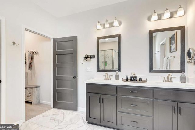 69 Al Roberts Road, Senoia, GA 30276