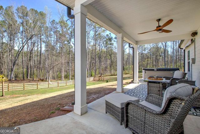 69 Al Roberts Road, Senoia, GA 30276