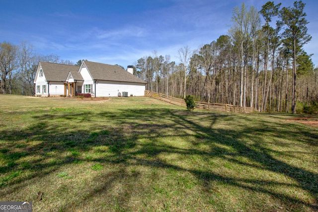 69 Al Roberts Road, Senoia, GA 30276