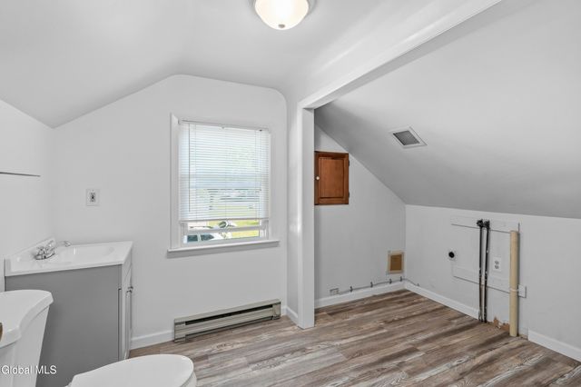 1054 Outer Drive, Rotterdam, NY 12303