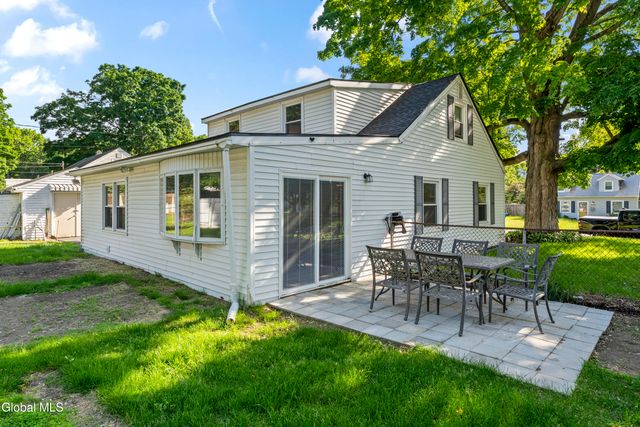 1054 Outer Drive, Rotterdam, NY 12303