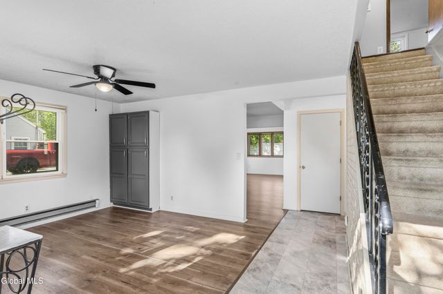 1054 Outer Drive, Rotterdam, NY 12303