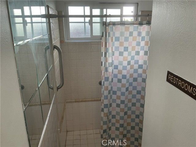 17734 Baltar Street, Reseda (los Angeles), CA 91335