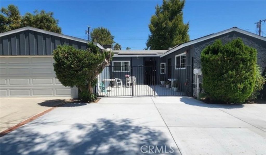 17734 Baltar Street, Reseda (los Angeles), CA 91335