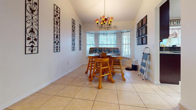 2398 SE Charleston Drive, Port St Lucie, FL 34952