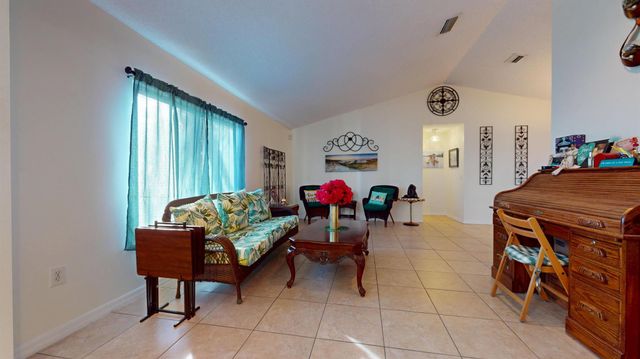2398 SE Charleston Drive, Port St Lucie, FL 34952