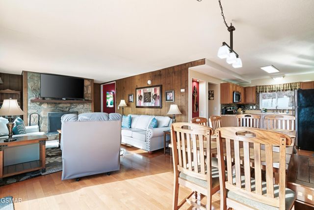 1480 Zurich Road, Gatlinburg, TN 37738