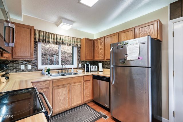 1480 Zurich Road, Gatlinburg, TN 37738