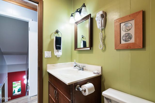 1480 Zurich Road, Gatlinburg, TN 37738