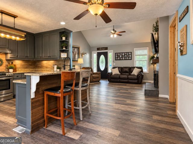 913 Century Oak Drive, Winder, GA 30680
