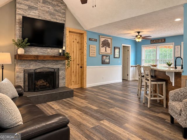 913 Century Oak Drive, Winder, GA 30680