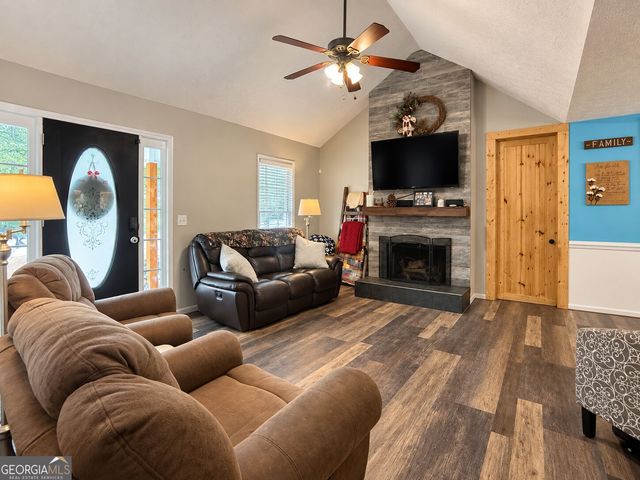 913 Century Oak Drive, Winder, GA 30680