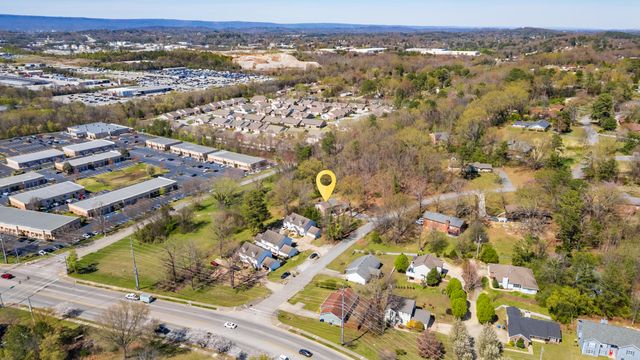 2305 Gale Lane, Chattanooga, TN 37421