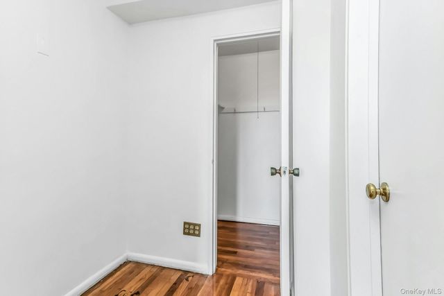209-39 23rd Avenue 3F, Bayside, NY 11360