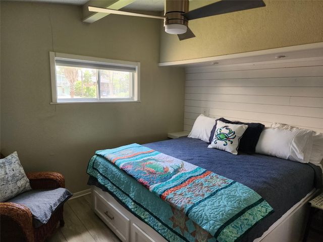 21 Tindel Street, Clear Lake Shores, TX 77565