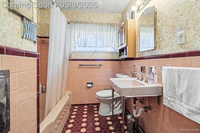 17751 Ruth Street, Melvindale, MI 48122