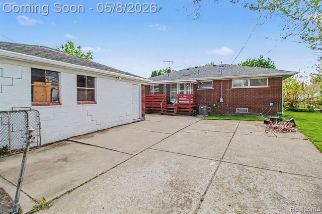 17751 Ruth Street, Melvindale, MI 48122