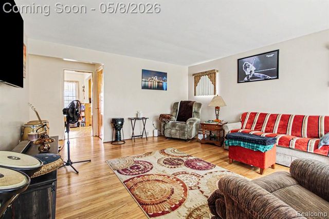 17751 Ruth Street, Melvindale, MI 48122