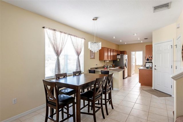 3860 82ND AVENUE CIRCLE E 101, Sarasota, FL 34243