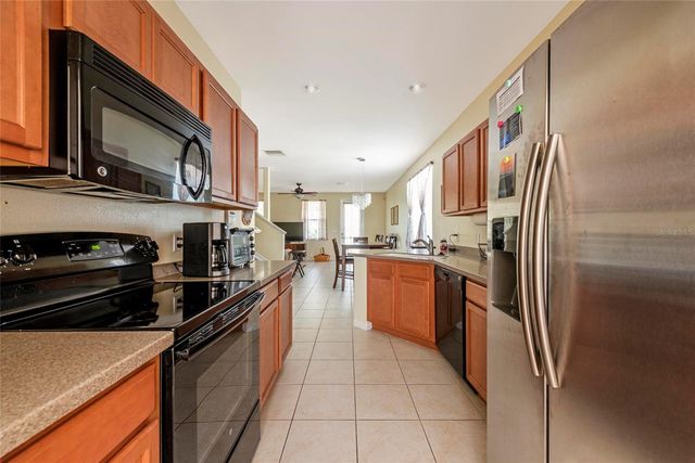 3860 82ND AVENUE CIRCLE E 101, Sarasota, FL 34243