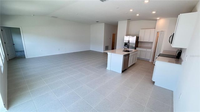 4585 GOLDEN KNIGHT BOULEVARD, Kissimmee, FL 34746