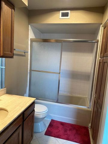 600 NW 4th Street 205, Oklahoma City, OK 73102