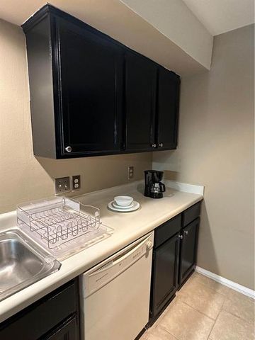 600 NW 4th Street 205, Oklahoma City, OK 73102