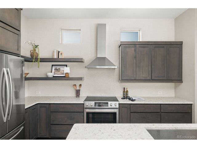 6753 Mariposa Ct, Denver, CO 80221