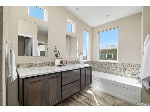 6753 Mariposa Ct, Denver, CO 80221
