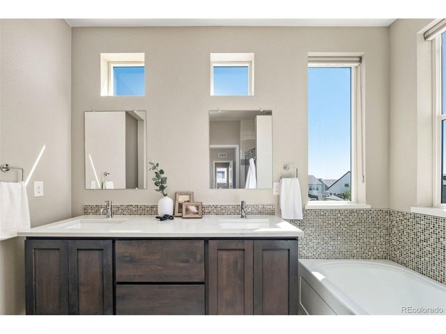 6753 Mariposa Ct, Denver, CO 80221