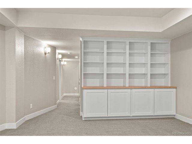 6753 Mariposa Ct, Denver, CO 80221