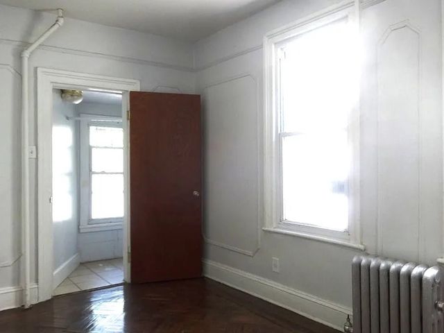 139 WOODBINE Street, New York City, NY 11221