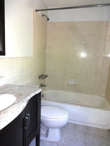 139 WOODBINE Street, New York City, NY 11221