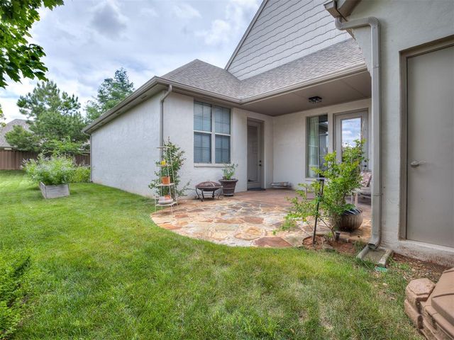 3209 Silvercliffe Court, Edmond, OK 73012