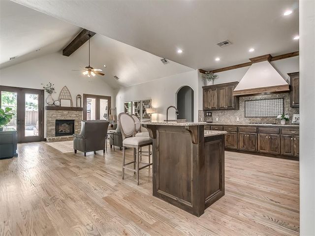 3209 Silvercliffe Court, Edmond, OK 73012