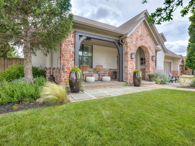 3209 Silvercliffe Court, Edmond, OK 73012
