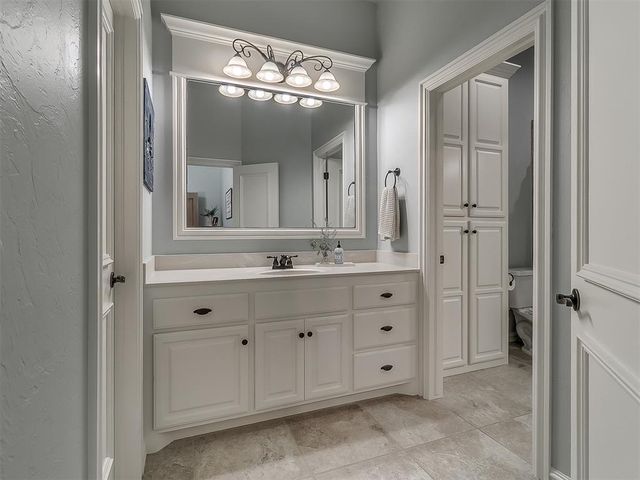 3209 Silvercliffe Court, Edmond, OK 73012