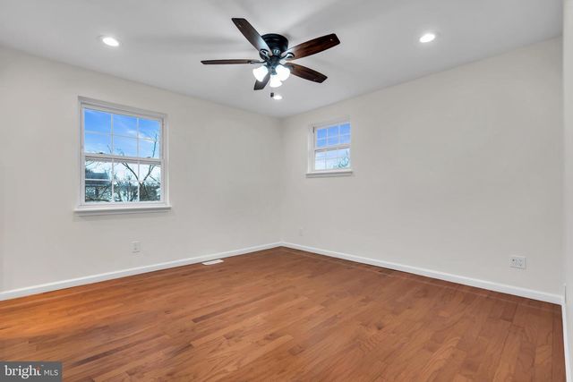 23 LANCASTER DR, Marlton, NJ 08053