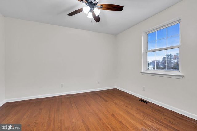 23 LANCASTER DR, Marlton, NJ 08053