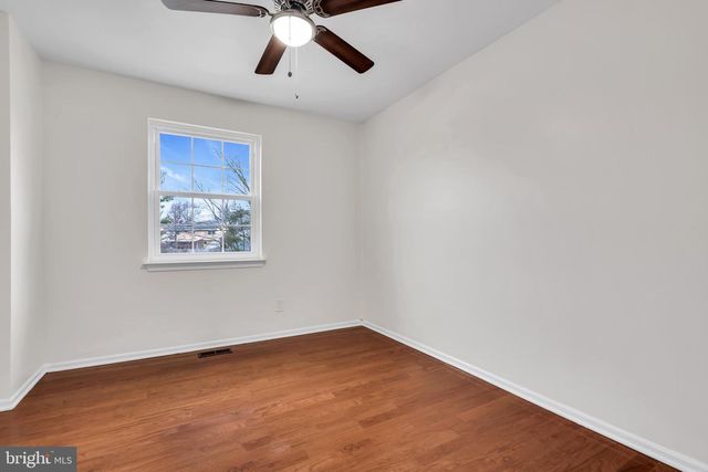 23 LANCASTER DR, Marlton, NJ 08053