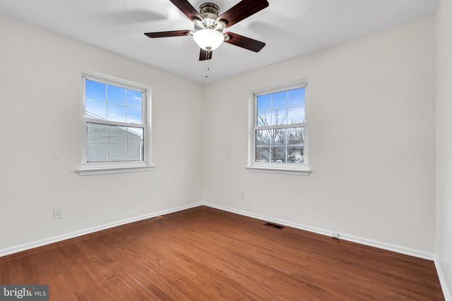 23 LANCASTER DR, Marlton, NJ 08053