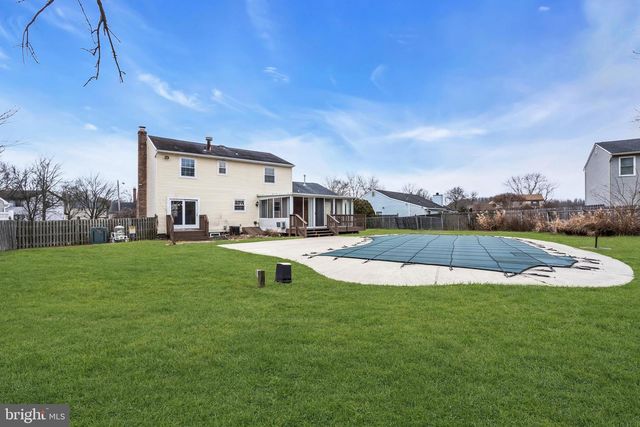 23 LANCASTER DR, Marlton, NJ 08053